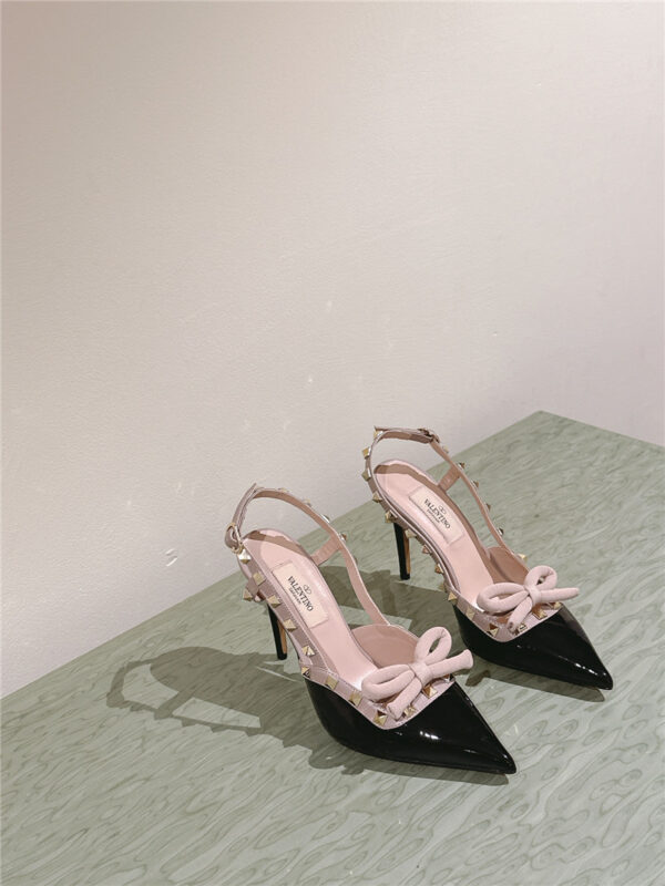 valentino bow leather buckle sandals