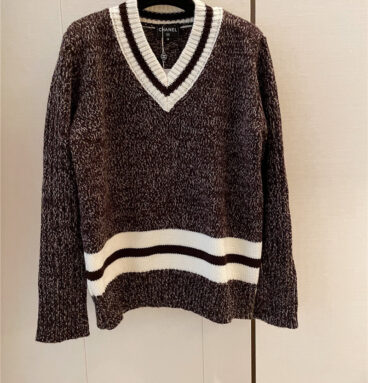 chanel knitted v-neck pullover