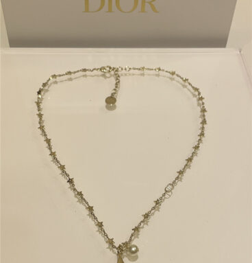 dior star bead necklace