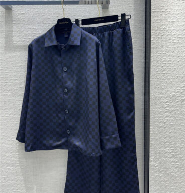 louis vuitton LV MONOGRAM printed pajama style suit