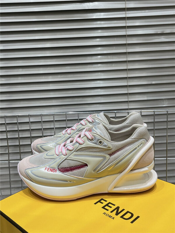 fendi thick sole casual sneakers
