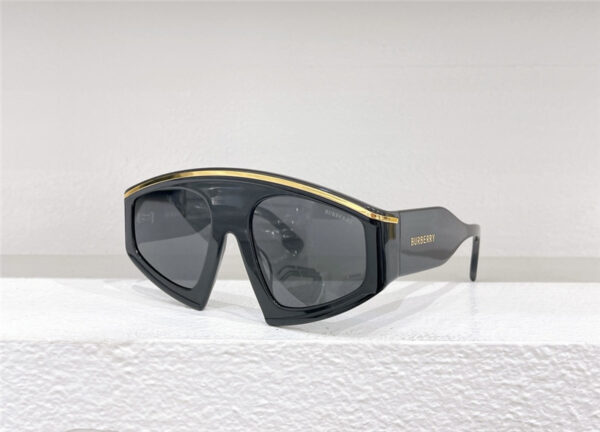 Burberry stylish concave sunglasses
