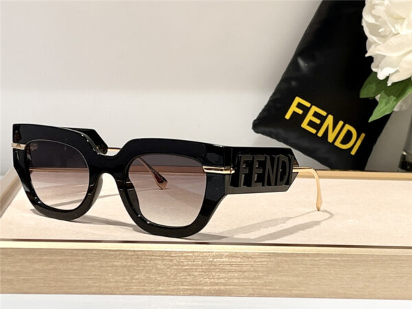 fendi new original T-shaped hinge sunglasses