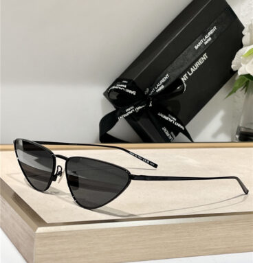 YSL fashionable luxury cool sunglasses