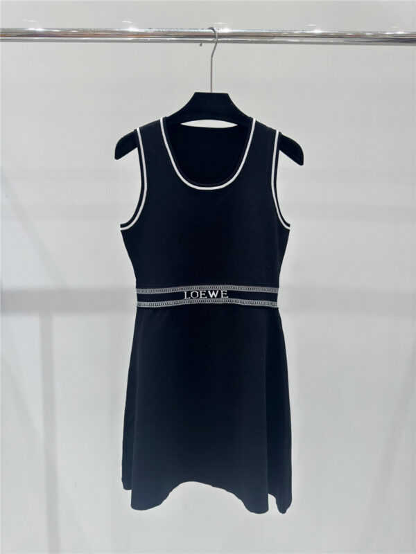 loewe contrast collar knitted dress