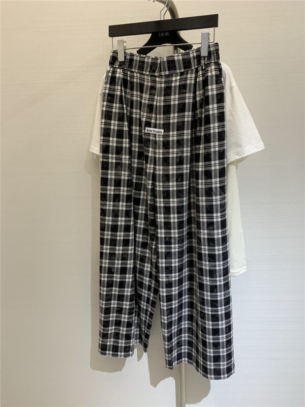 𝐀𝐜𝐧𝐞𝐒𝐭𝐮𝐝𝐢𝐨𝐬 Checked cotton casual trousers