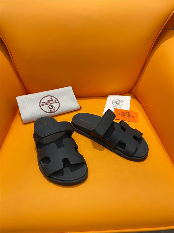 Hermès H-shaped Velcro flat sandals and slippers