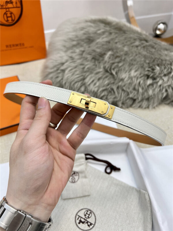 Hermès classic women's belt