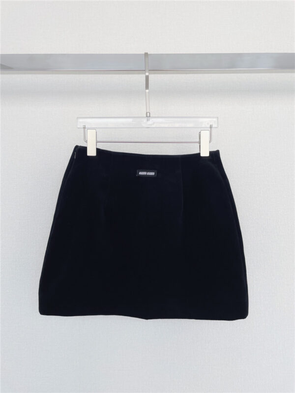 miumiu velvet short skirt