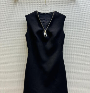 louis vuitton LV V-neck large zipper sleeveless dress