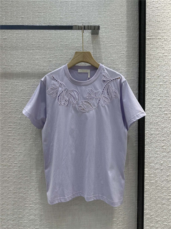 Chloé magnolia cut-out embroidered short-sleeved T-shirt