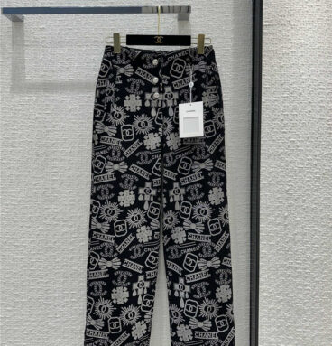 Chanel Badge Chaotic C Print High Waist Straight Jeans