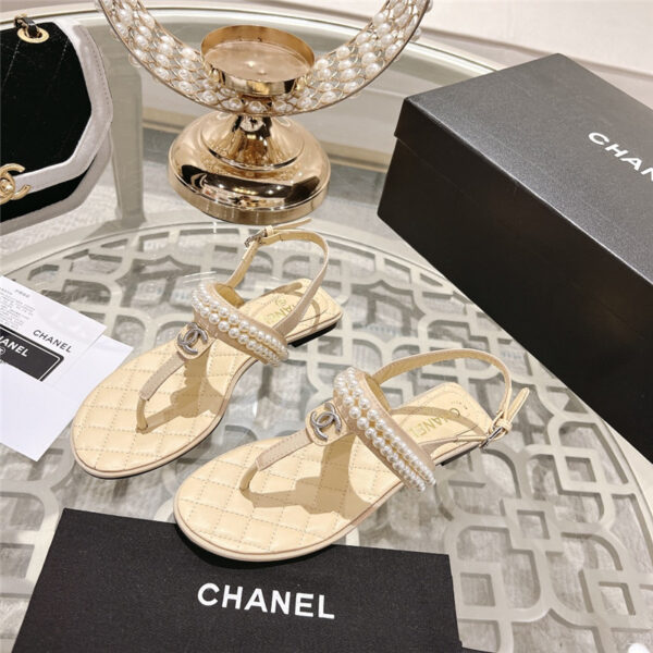 chanel pearl thong sandals