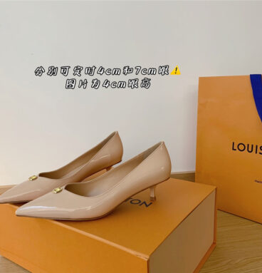 louis vuitton LV catwalk high-heeled shoes
