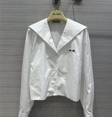 miumiu sweet temperament navy collar shirt