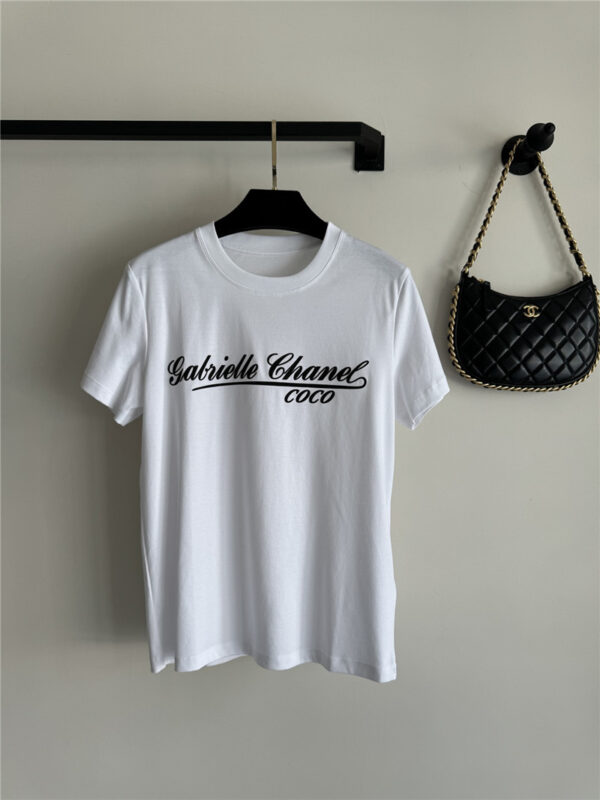 chanel simple casual T-shirt