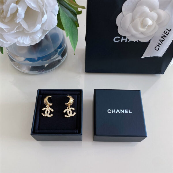 chanel letter double c earrings