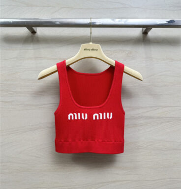 miumiu Kanhua logo knitted short vest