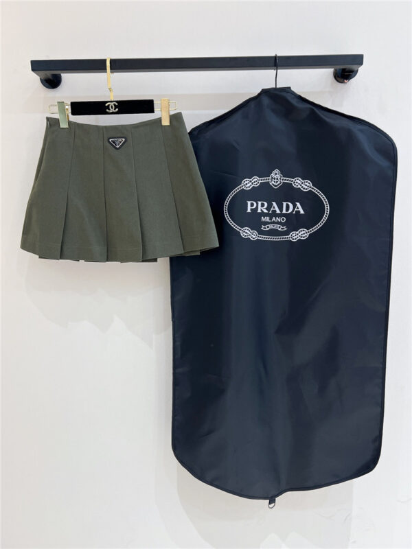 prada new pleated skirt