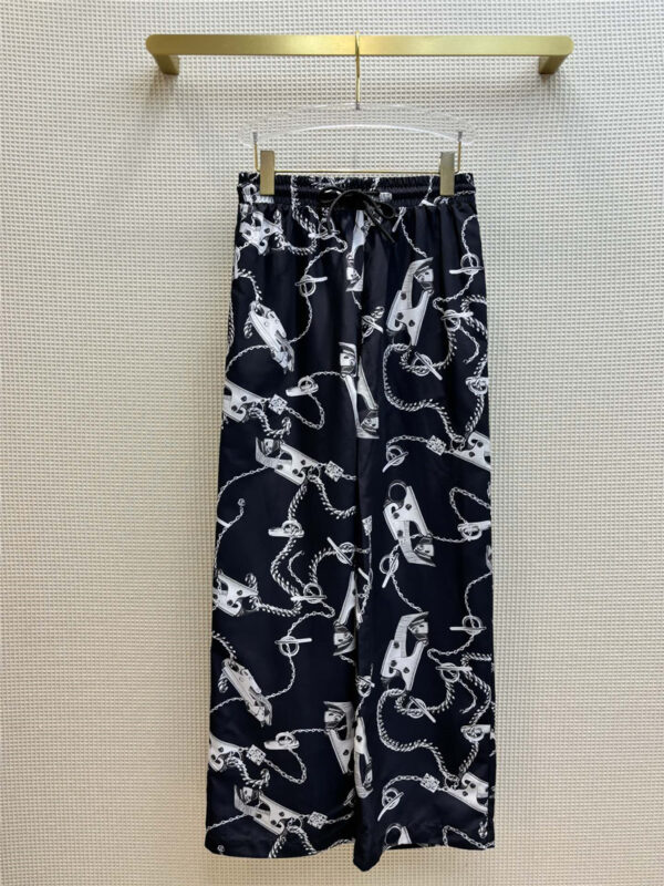 Burberry printed pattern wide-leg pants