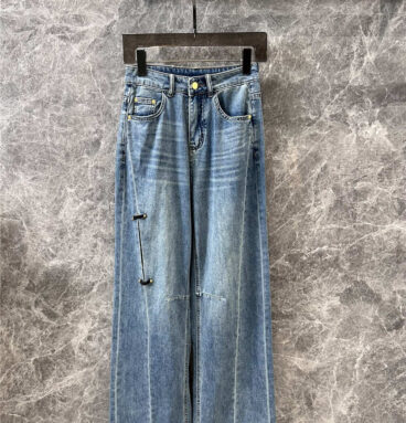 miumiu new Chinese style ripped jeans