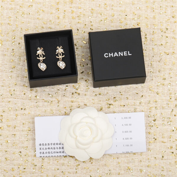 chanel four-leaf clover double C earrings