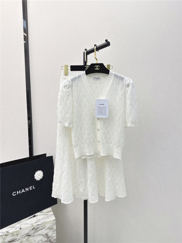 chanel new knitted suit