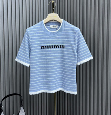 miumiu knitted top set