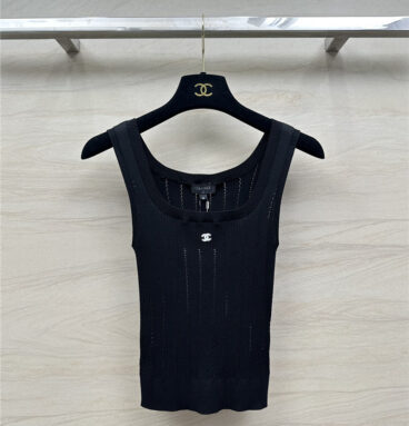 CHANEL candy color knit vest small top