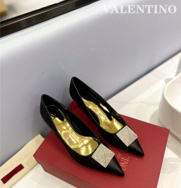 valentino latest shoes