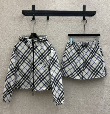 Burberry reversible casual suit