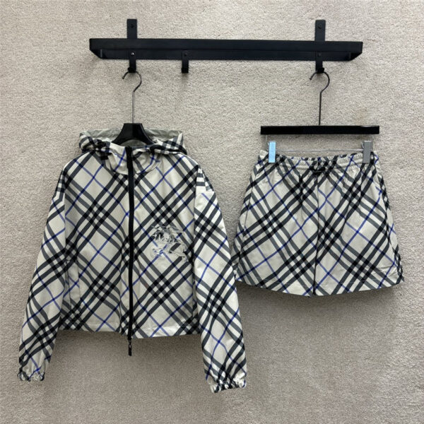 Burberry reversible casual suit