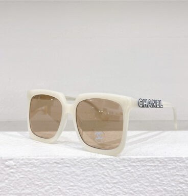 chanel oversized square sunglasses