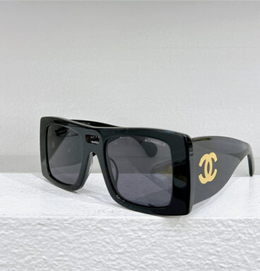 chanel new fashionable oversized thick frame sunglasses
