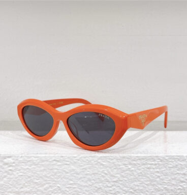 prada new fashionable and versatile sunglasses