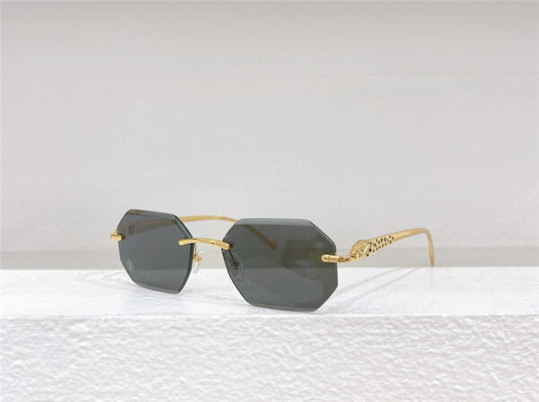 C a r t i e r new rimless leopard sunglasses