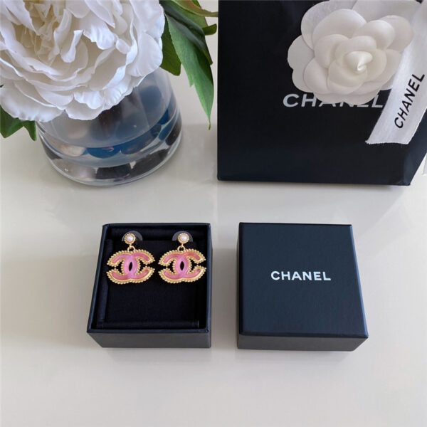 chanel pearl pink gold double c earrings