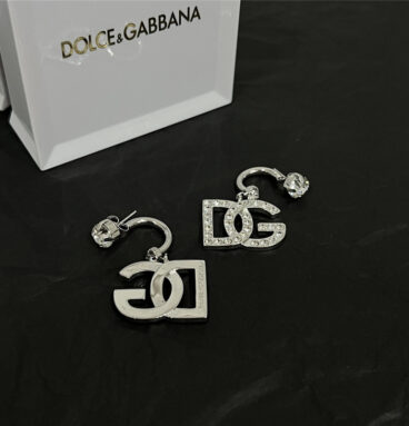Dolce & Gabbana d&g new earrings