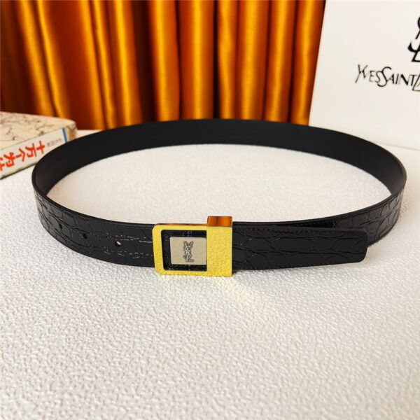 YSL classic double-sided pebbled belt