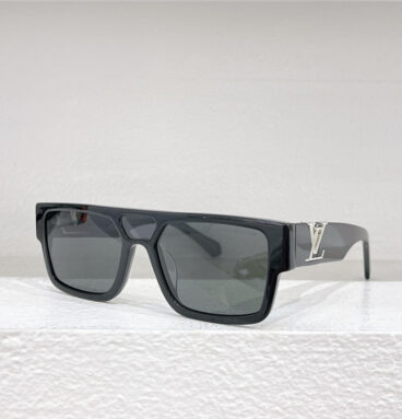louis vuitton LV new LV Sleek Square sunglasses