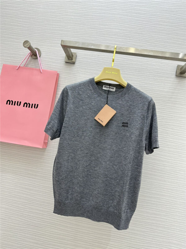 miumiu small logo knitted short sleeve replica clothing sites
