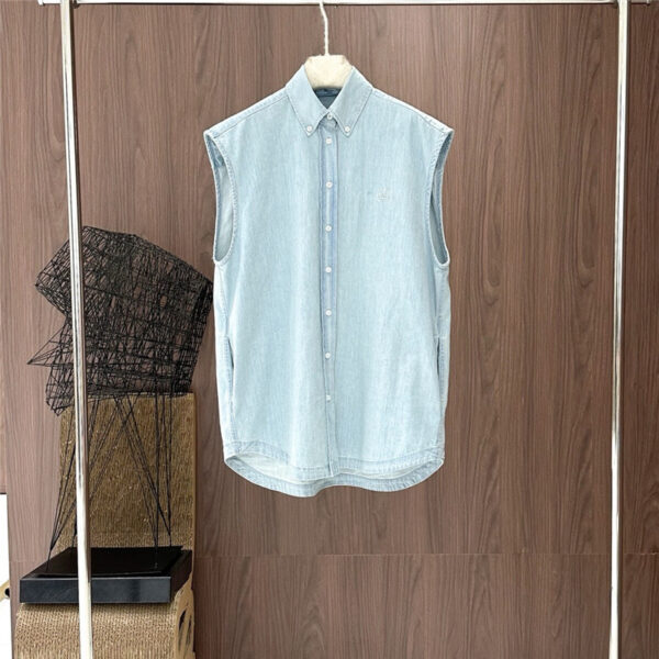 prada sleeveless vest shirt replica d&g clothing