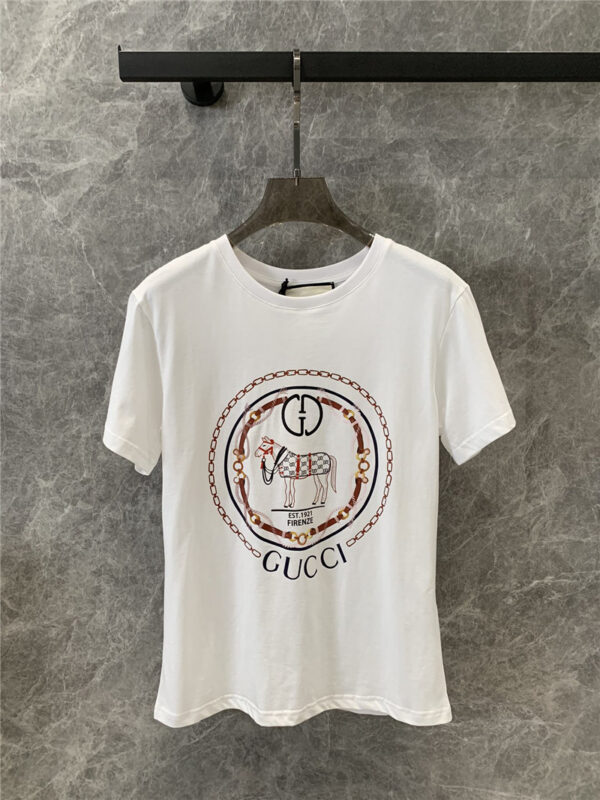 gucci round neck short sleeve T-shirt replica d&g clothing
