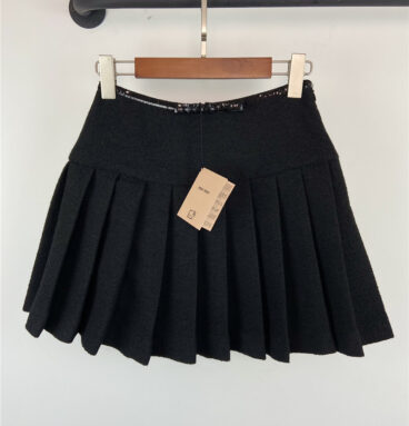 miumiu new pleated skirt replica d&g clothing