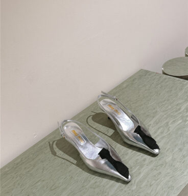 miumiu new hollow sandals margiela replica shoes
