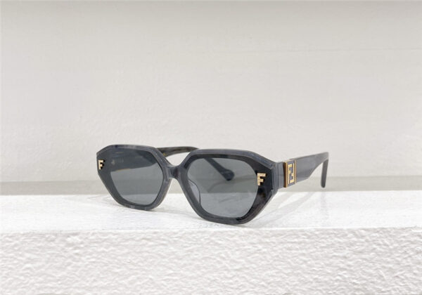 fendi new rectangular sunglasses