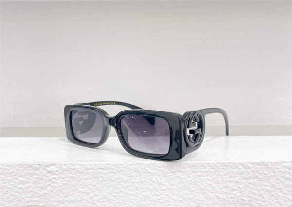 gucci luxury rectangular sunglasses