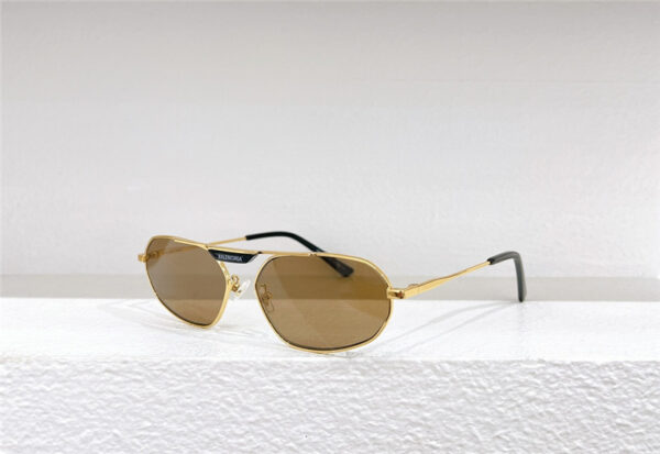 Balenciaga stylish and cool sunglasses