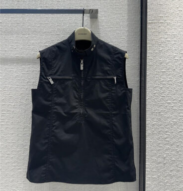 Burberry stand collar sleeveless shirt replica designer clothes