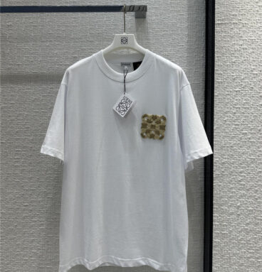 loewe! Toothbrush embroidered large logo T-shirt replica clothes